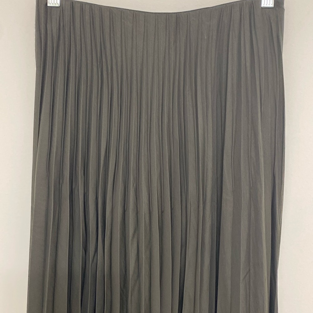 Massimo Dutti Long Pleated Midi Skirt Size Small - Picture 4 of 8